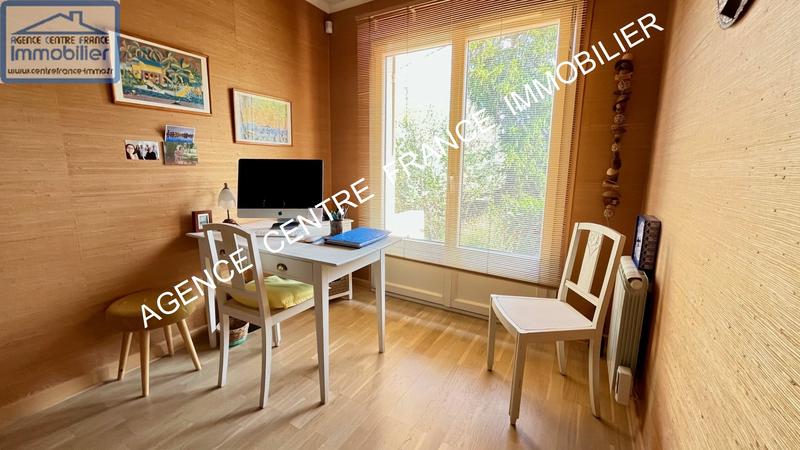 Maison - 98 m² - 5 pièces