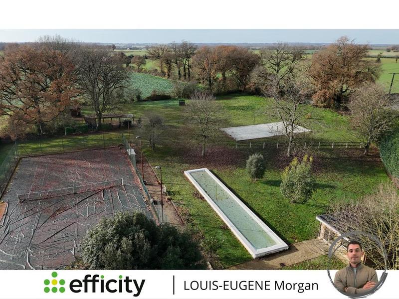 Maison d'architecte - 259 m² - 7 pièces