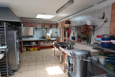 Fonds de commerce - Magasins - 91 m²