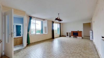 Maison - 225 m² - 8 pièces