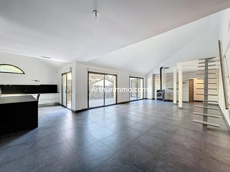 Maison - 186 m² - 6 pièces