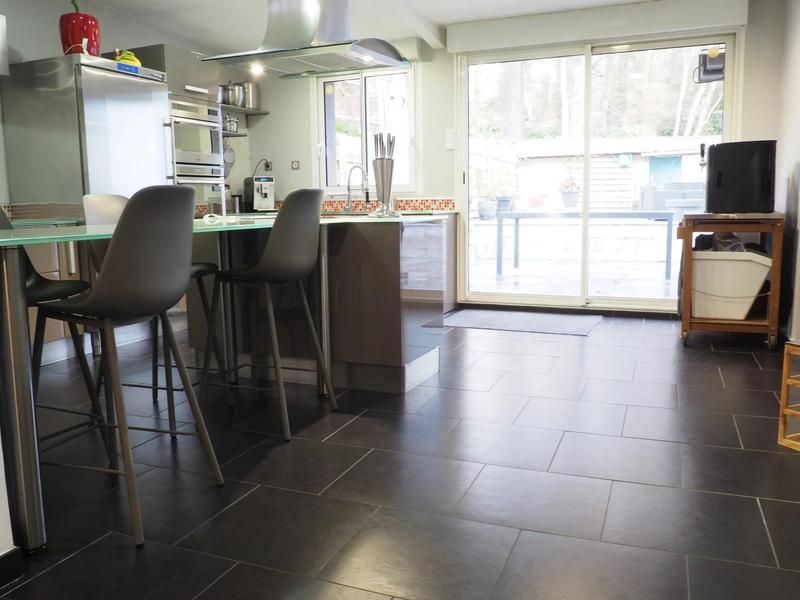 Maison - 177 m² - 5 pièces