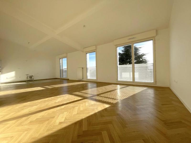 Appartement - 119 m² - 5 pièces