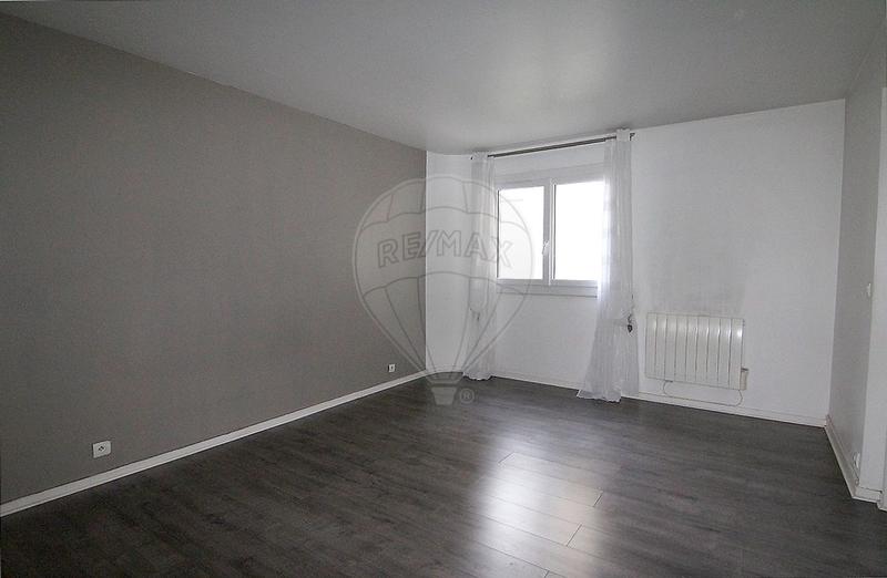 Appartement - 77 m² - 3 pièces