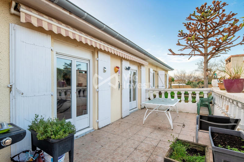 Maison - 97 m² - 5 pièces