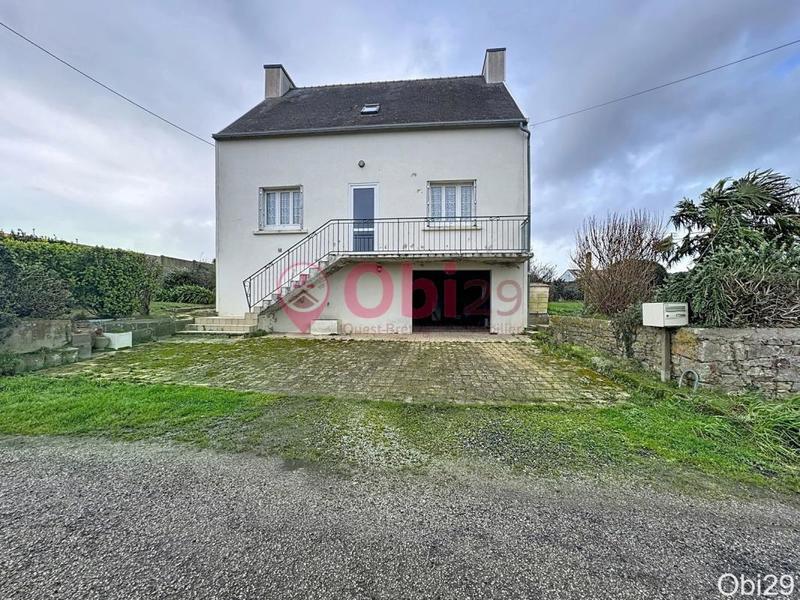 Maison traditionnelle - 118 m² - 8 pièces