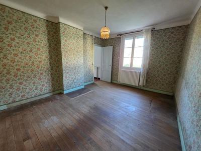Maison - 94 m² - 4 pièces