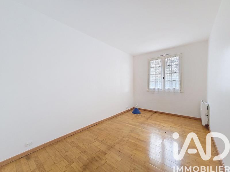 Maison - 177 m² - 8 pièces