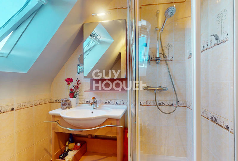 Maison - 142 m² - 6 pièces