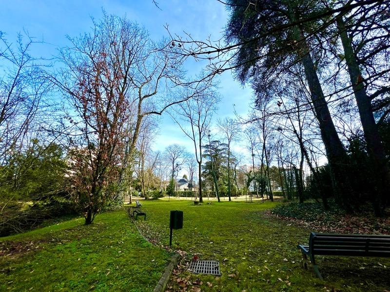 Appartement - 119 m² - 5 pièces