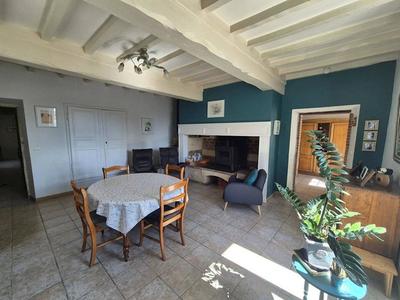 Maison - 400 m² - 11 pièces