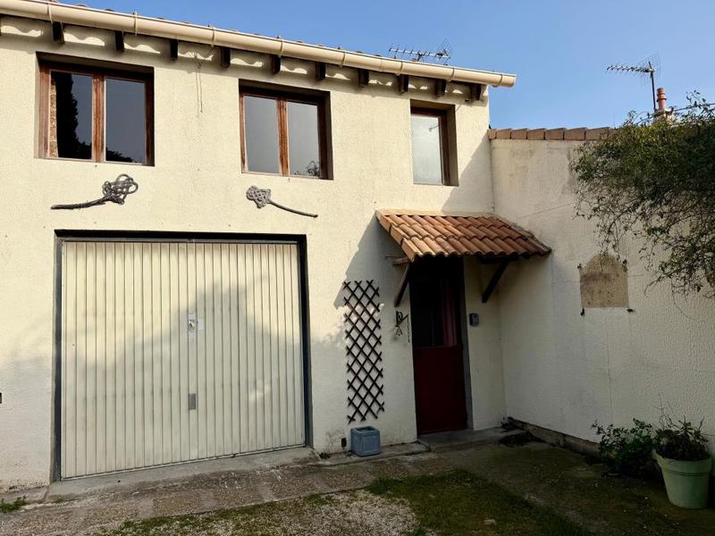 Maison - 120 m² - 2 pièces