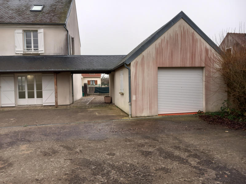 Maison - 184 m² - 9 pièces