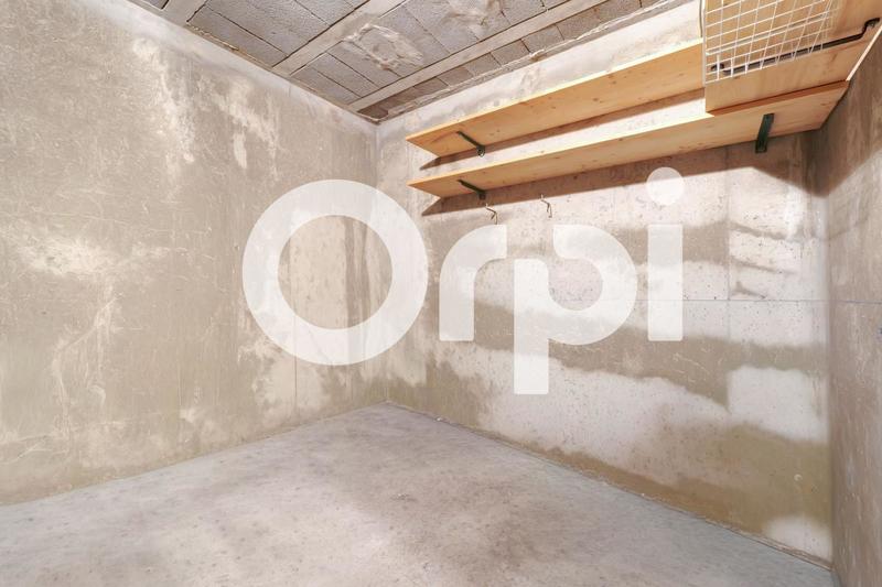 Appartement - 81 m² - 4 pièces