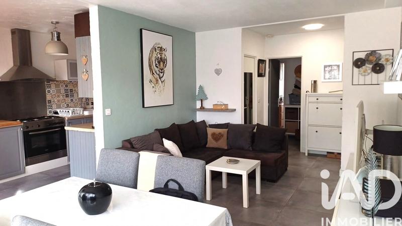 Appartement - 65 m² - 3 pièces