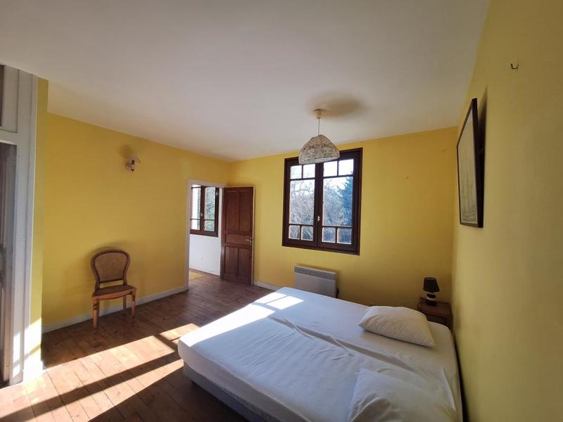 Maison - 160 m² - 5 pièces