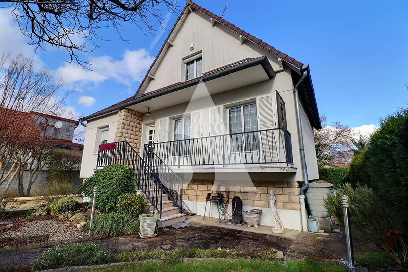 Maison - 115 m² - 5 pièces