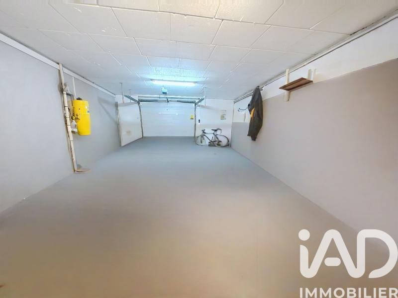 Maison - 200 m² - 4 pièces