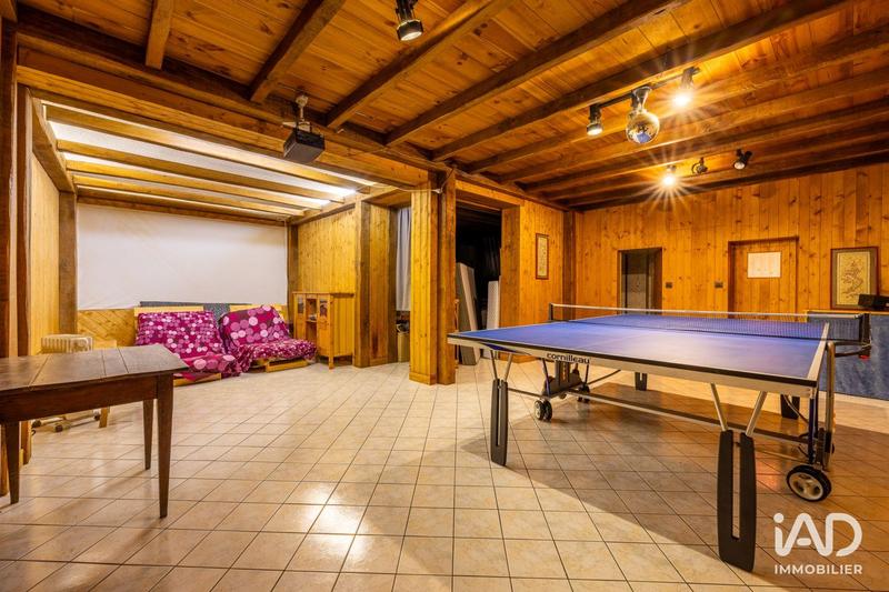 Local commercial - 297 m²