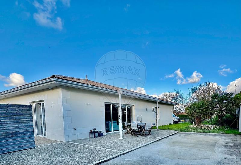 Maison - 138 m² - 5 pièces