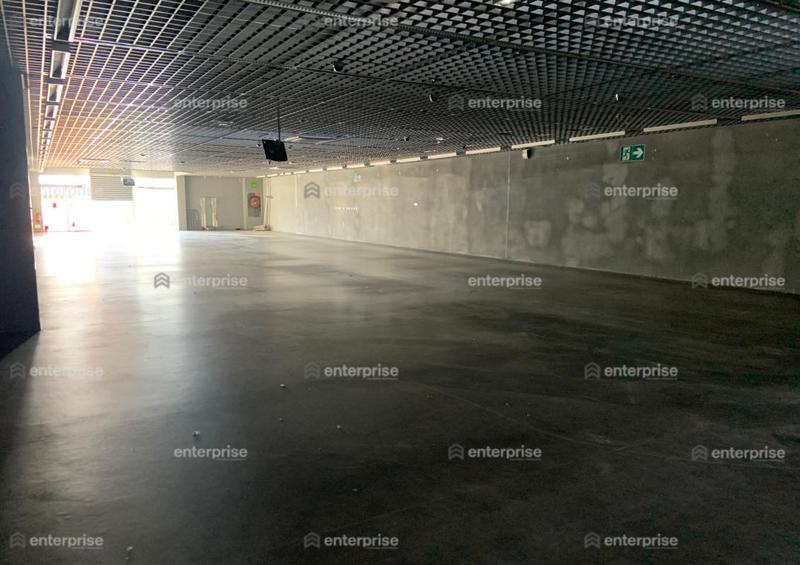 Local commercial - 725 m²