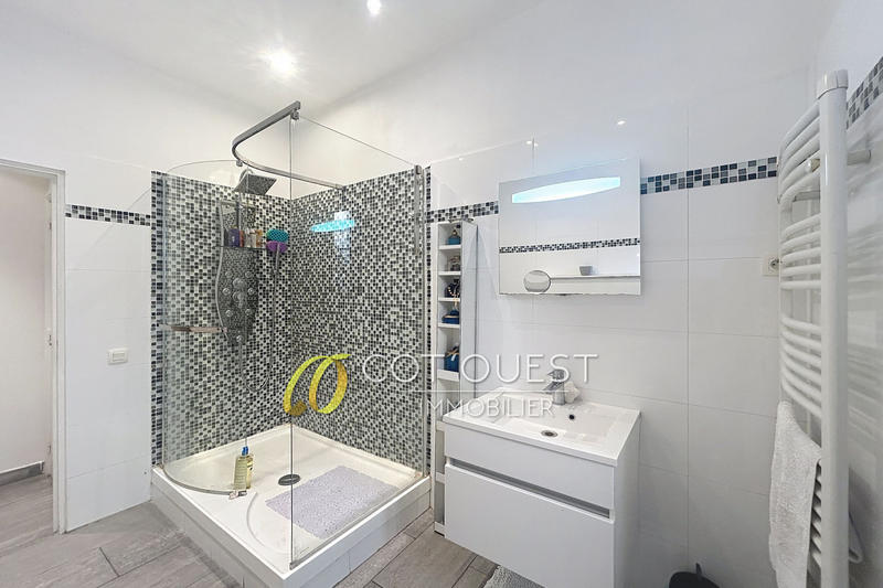 Appartement - 97 m² - 3 pièces