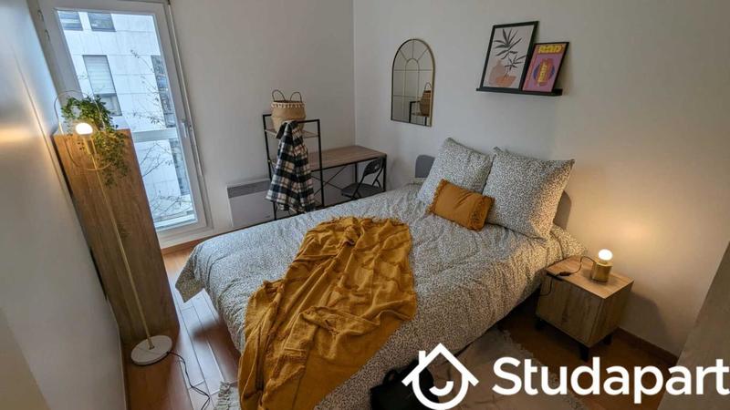 Chambre - 24 m² - 1 pièce