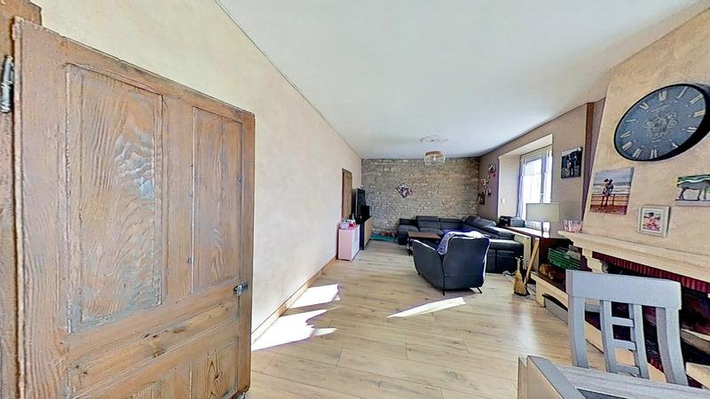 Maison de village - 167 m² - 8 pièces