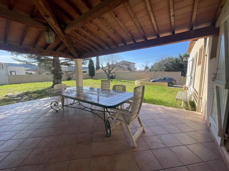 Villa - 183 m² - 5 pièces