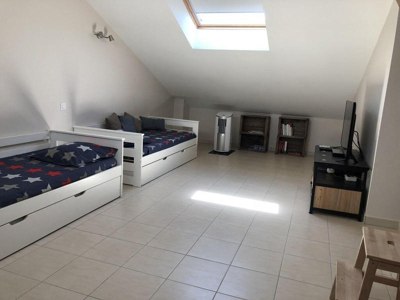 Maison - 259 m² - 9 pièces