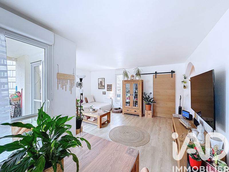 Appartement - 81 m² - 4 pièces