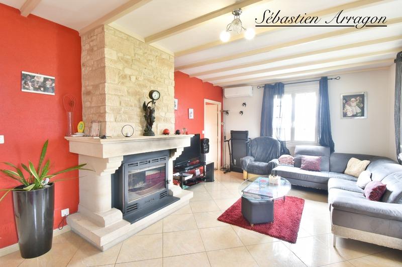 Maison - 98 m² - 4 pièces