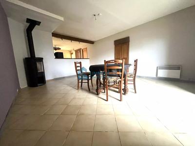 Maison - 114 m² - 5 pièces