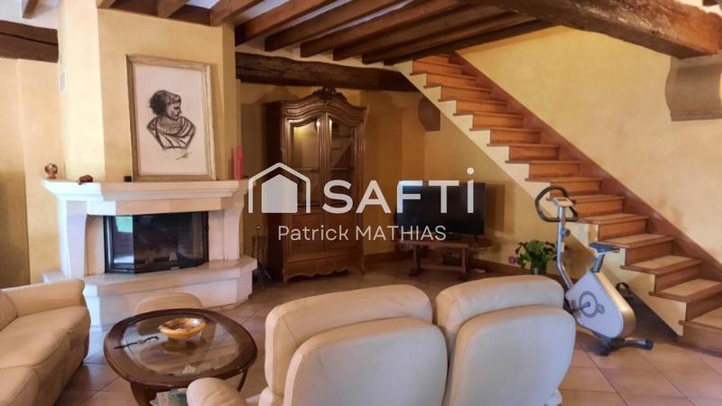 Maison - 390 m² - 10 pièces