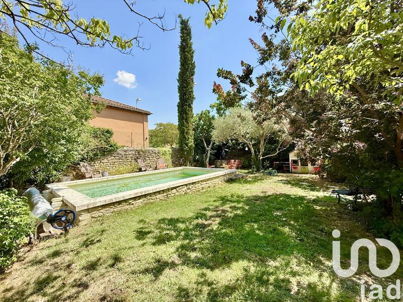 Maison de ville - 220 m² - 7 pièces