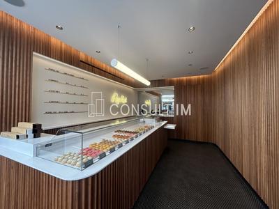 Local commercial - 65 m²