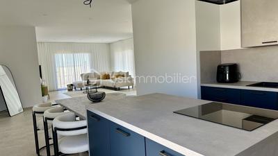 Villa - 120 m² - 4 pièces