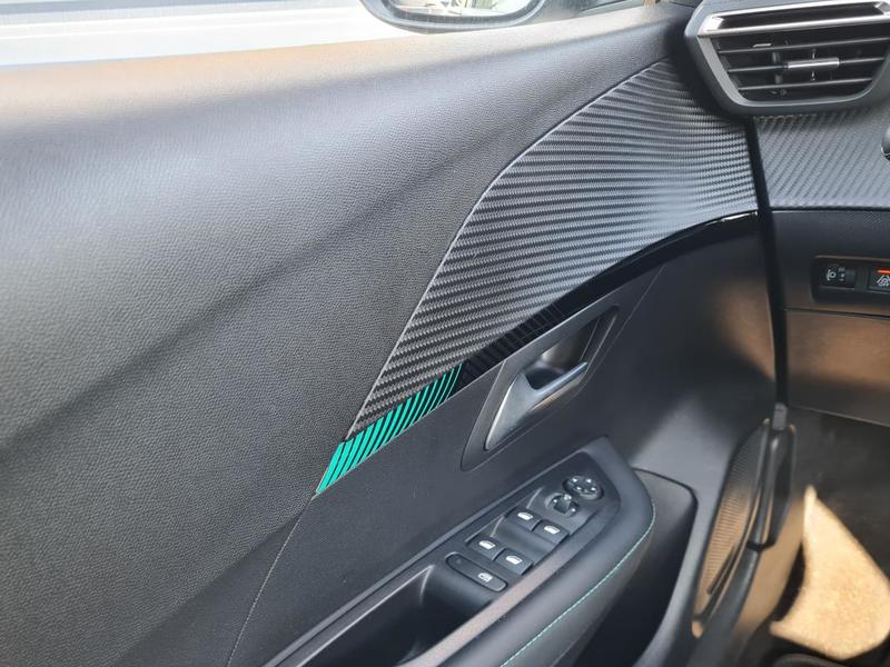 Peugeot 208 Eat8 Allure 130 "Camera, 17559km"