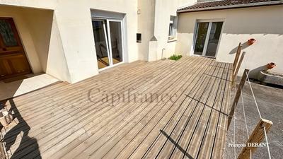 Maison - 177 m² - 7 pièces