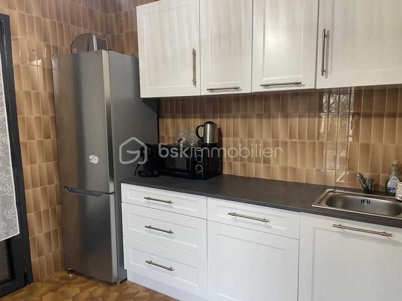 Villa - 182 m² - 8 pièces