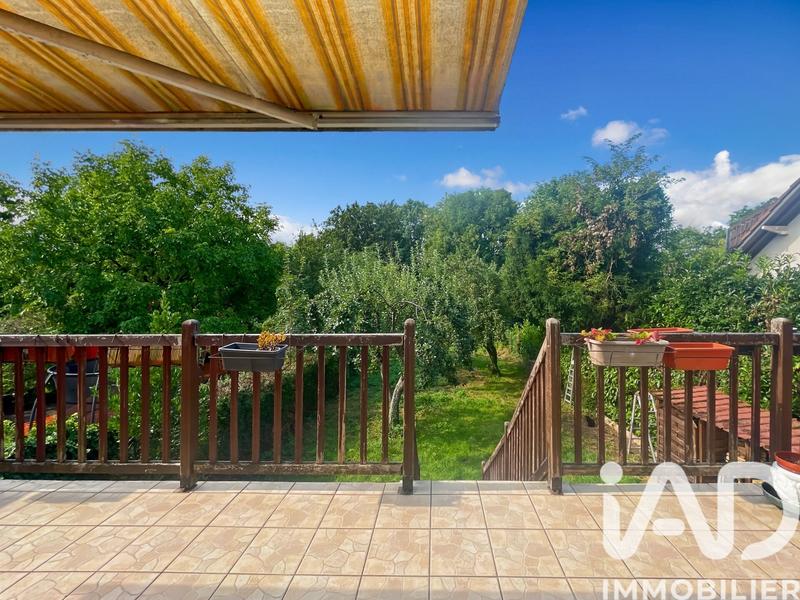 Maison - 107 m² - 6 pièces