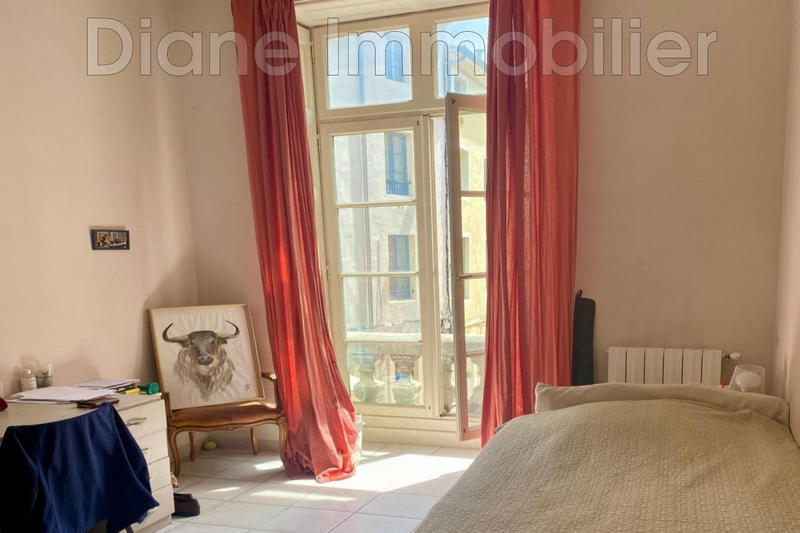 Appartement - 188 m² - 7 pièces