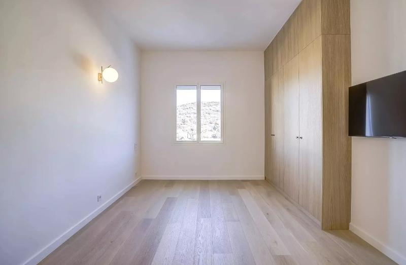 Appartement - 150 m² - 4 pièces