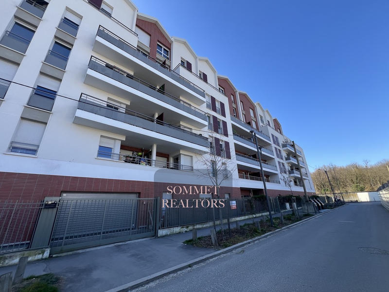 Appartement - 81 m² - 4 pièces