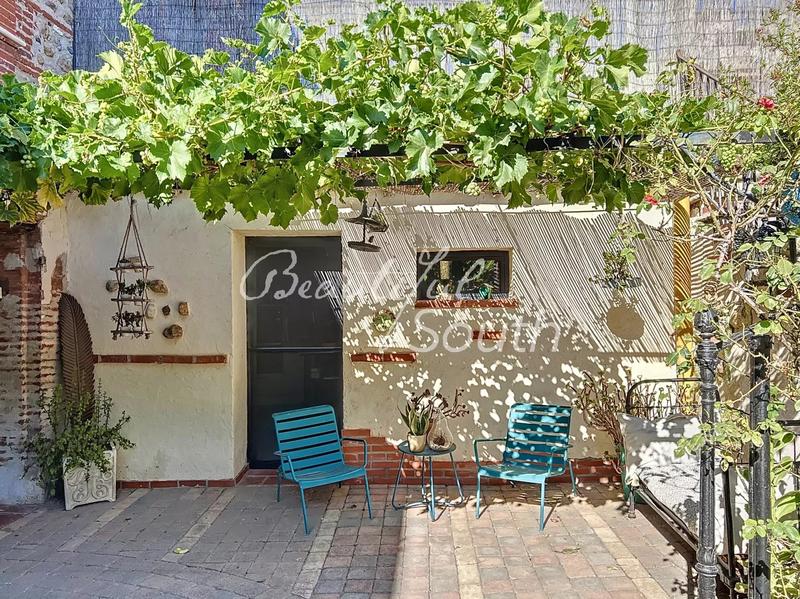 Mas - 307 m² - 5 pièces