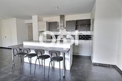 Appartement - 81 m² - 4 pièces