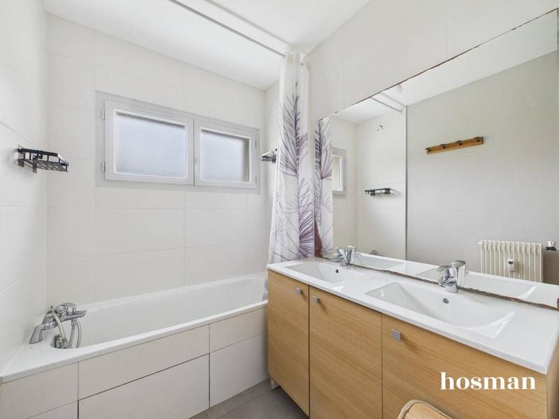 Appartement - 91 m² - 4 pièces