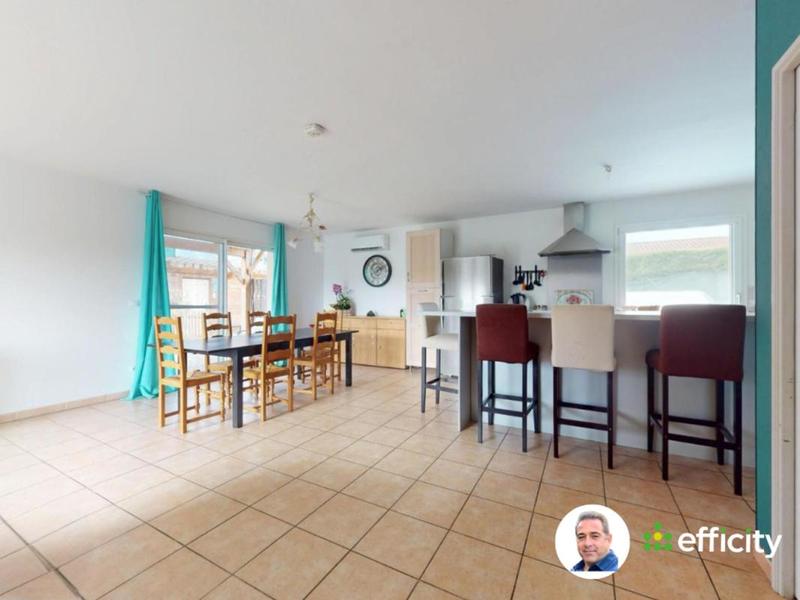 Pavillon - 138 m² - 6 pièces