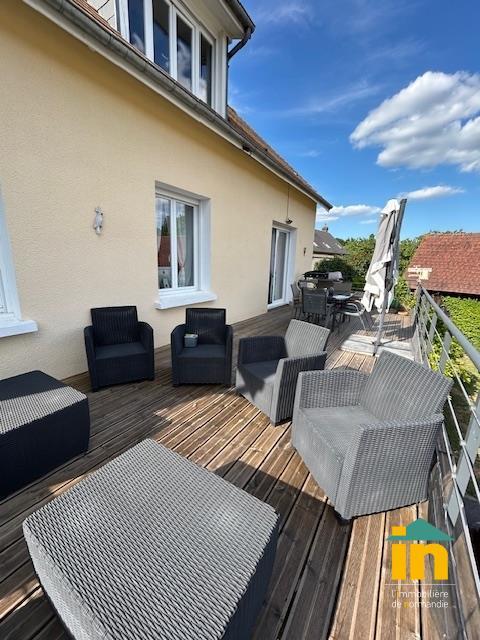 Maison de ville - 145 m² - 5 pièces