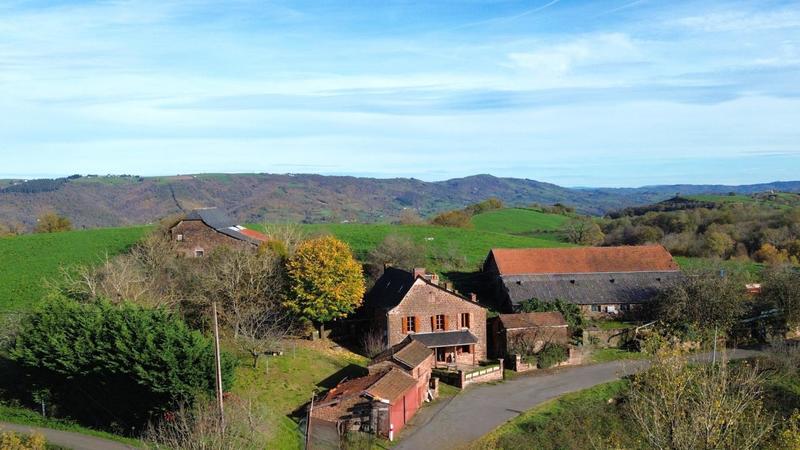 Corps de ferme - 142 m² - 6 pièces